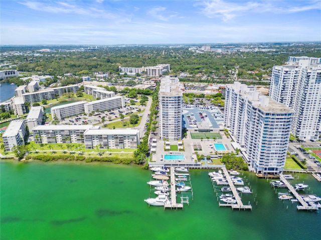 18011 Biscayne Blvd 705, Aventura, FL 33160