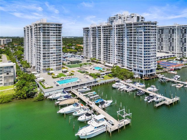 18011 Biscayne Blvd 705, Aventura, FL 33160