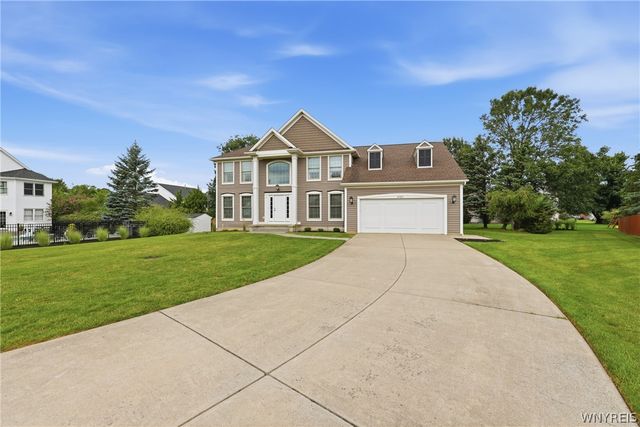 8304 Silver Fox Court, Clarence, NY 14221