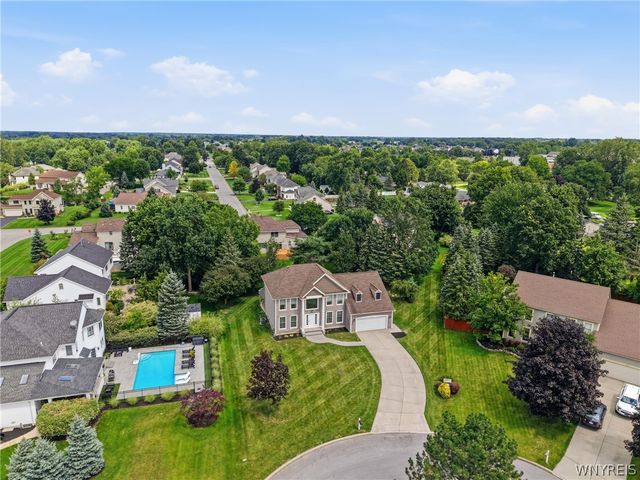 8304 Silver Fox Court, Clarence, NY 14221