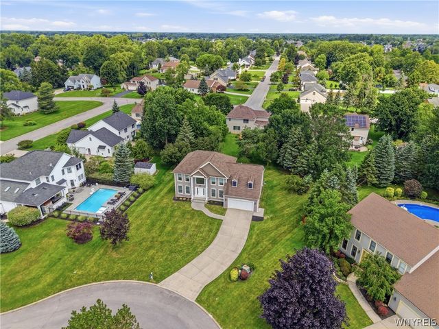 8304 Silver Fox Court, Clarence, NY 14221