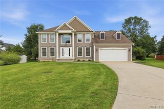 8304 Silver Fox Court, Clarence, NY 14221