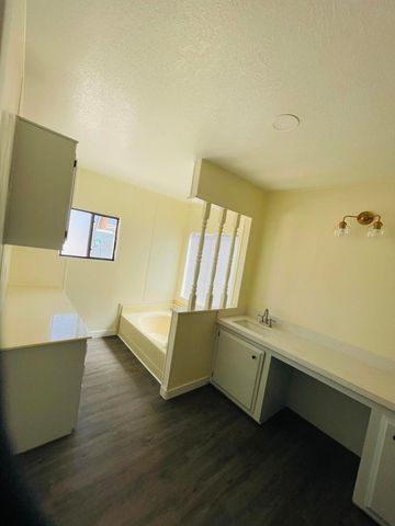 72430 Fantail Drive, Mecca, CA 92254