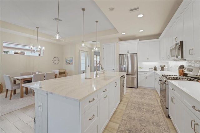 941 CROSSWIND AVENUE, Sarasota, FL 34240