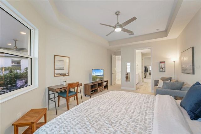 941 CROSSWIND AVENUE, Sarasota, FL 34240