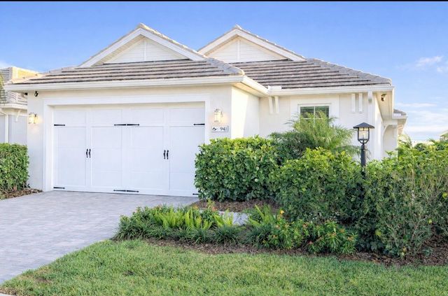 941 CROSSWIND AVENUE, Sarasota, FL 34240