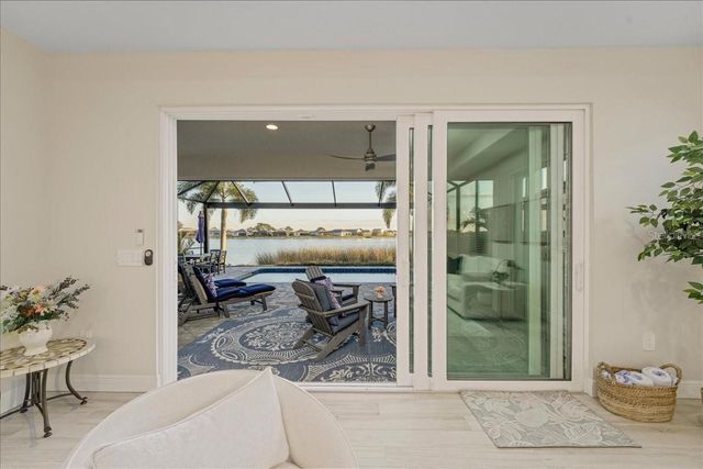 941 CROSSWIND AVENUE, Sarasota, FL 34240