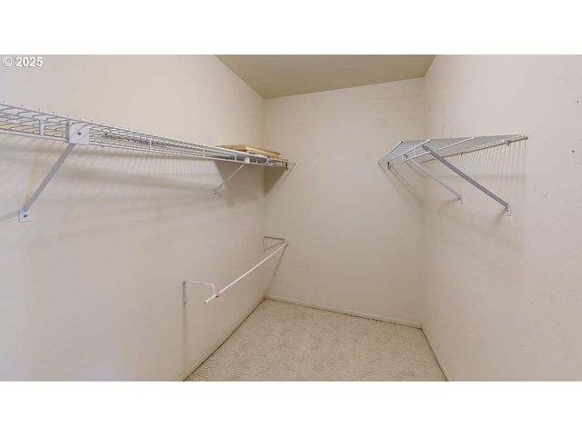 801 BROOKHAVEN Dr, Brookings, OR 97415