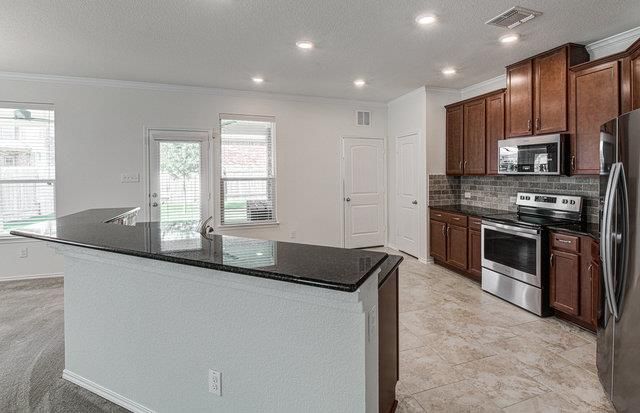 1237 Volente LN, Leander, TX 78641