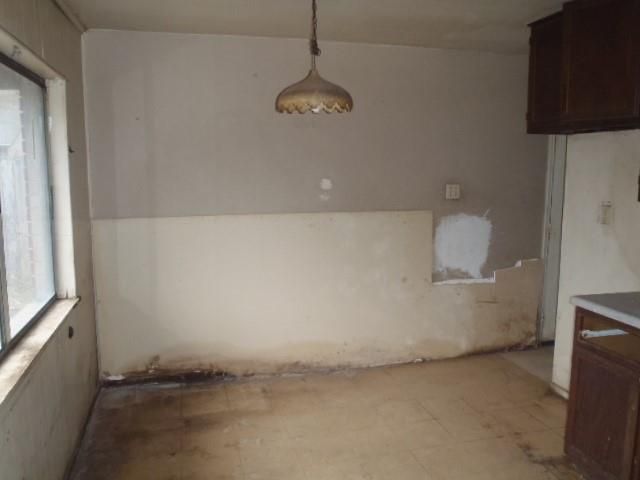 652 Fir LN, Lockhart, TX 78644