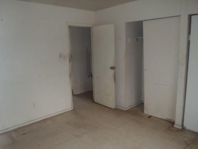 652 Fir LN, Lockhart, TX 78644