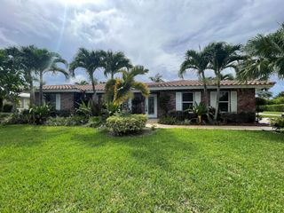1880 NW 83rd Drive, Coral Springs, FL 33071