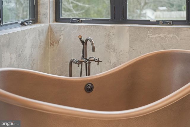 6910 BRIGHT AVE, Mclean, VA 22101