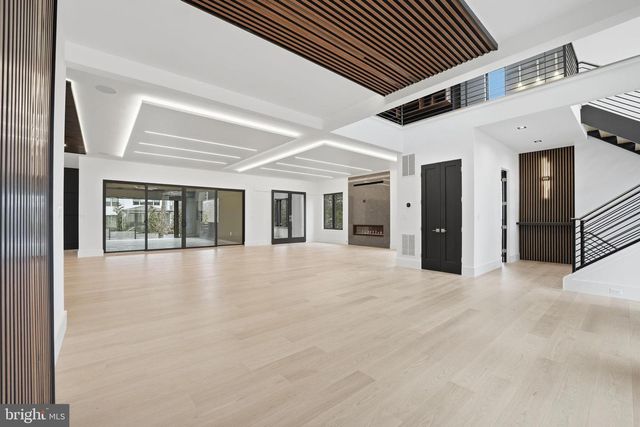 6910 BRIGHT AVE, Mclean, VA 22101