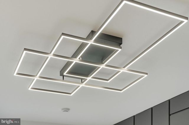 6910 BRIGHT AVE, Mclean, VA 22101