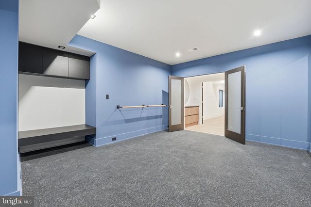 6910 BRIGHT AVE, Mclean, VA 22101