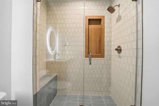 6910 BRIGHT AVE, Mclean, VA 22101