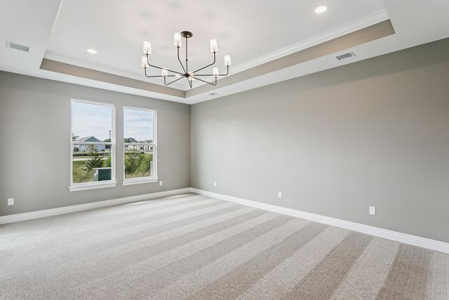 201 S Heritage Way, Andover, KS 67002