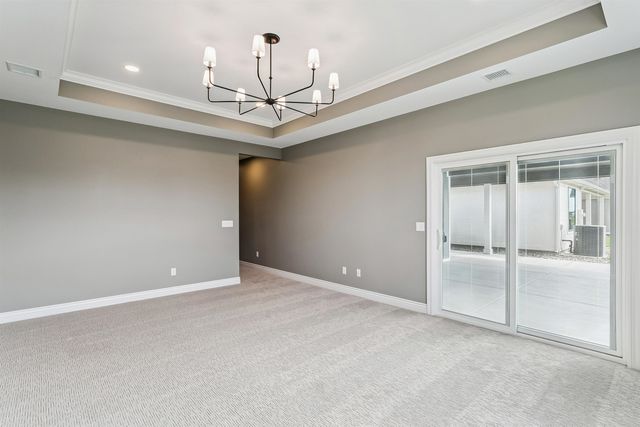 201 S Heritage Way, Andover, KS 67002