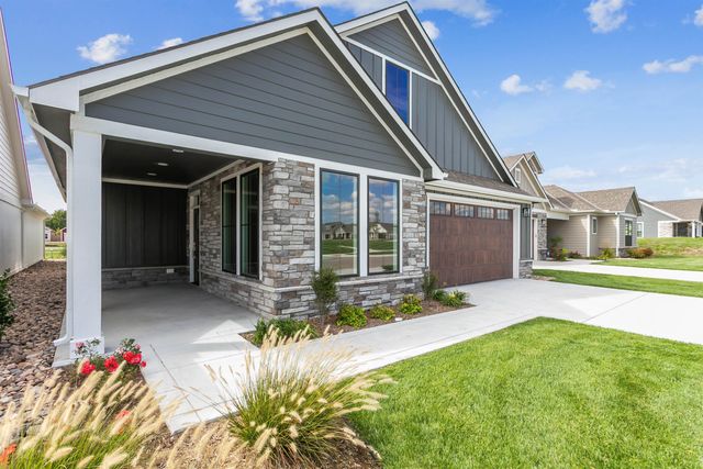 201 S Heritage Way, Andover, KS 67002