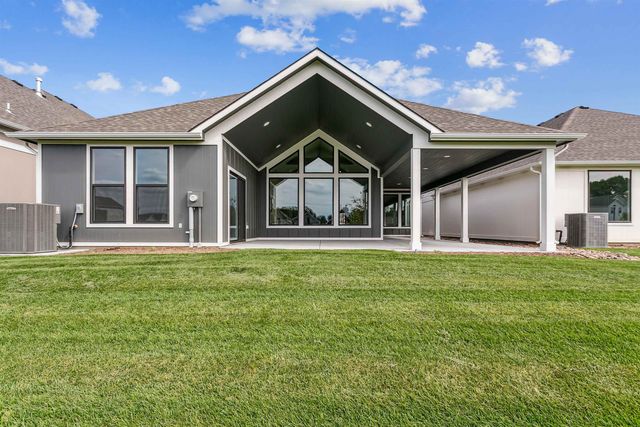 201 S Heritage Way, Andover, KS 67002