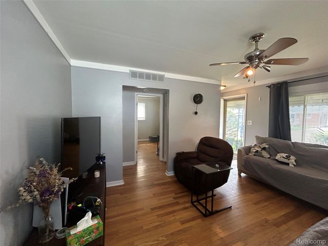 28810 Townley Street, Madison Heights, MI 48071