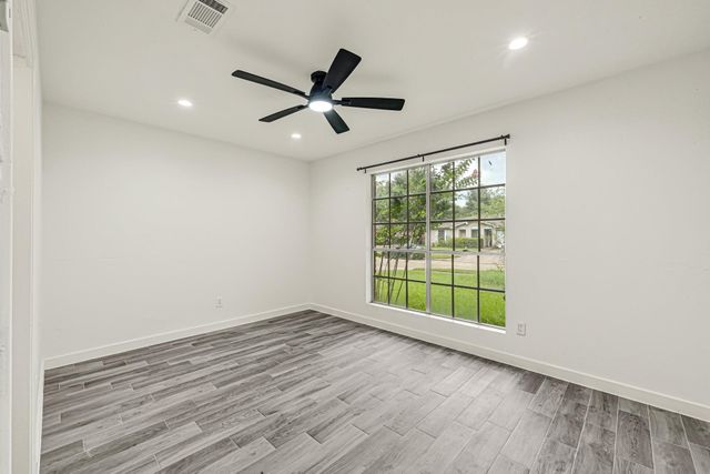 1202 Glen Echo Drive, Houston, TX 77088