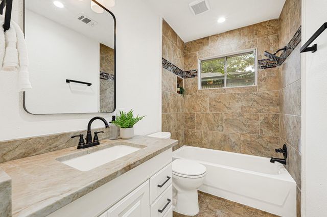 1202 Glen Echo Drive, Houston, TX 77088