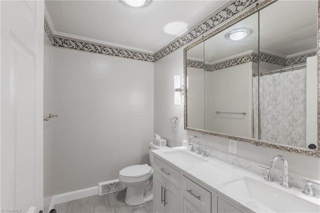 111 Rose Trail, Mount Airy, NC 27030