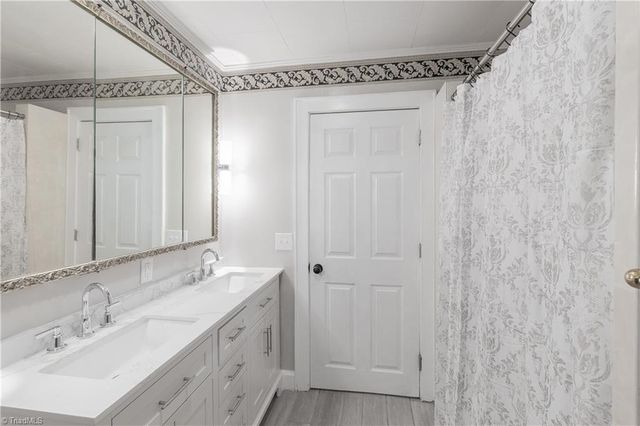 111 Rose Trail, Mount Airy, NC 27030