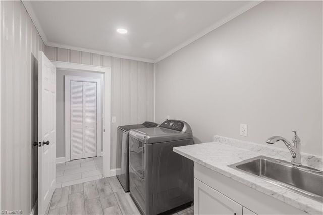 111 Rose Trail, Mount Airy, NC 27030