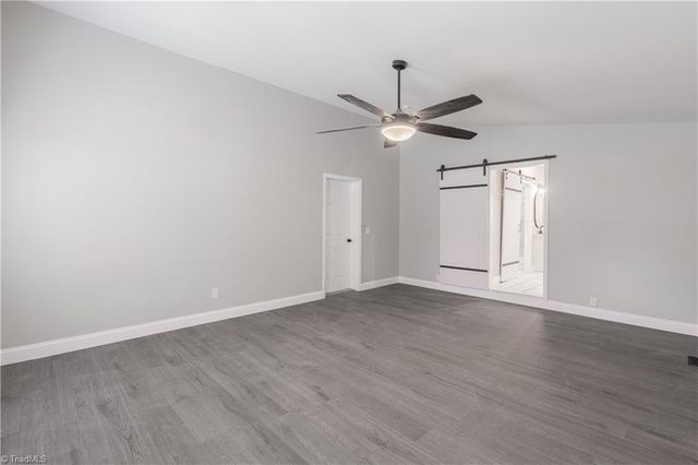 111 Rose Trail, Mount Airy, NC 27030