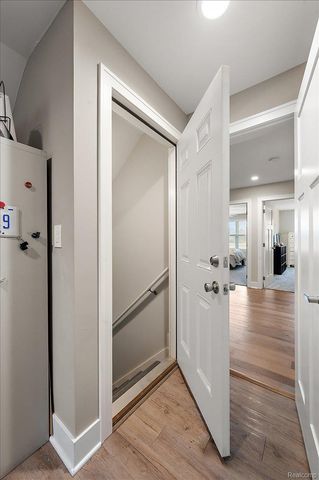 5839 Westwood Drive, Grand Blanc, MI 48439