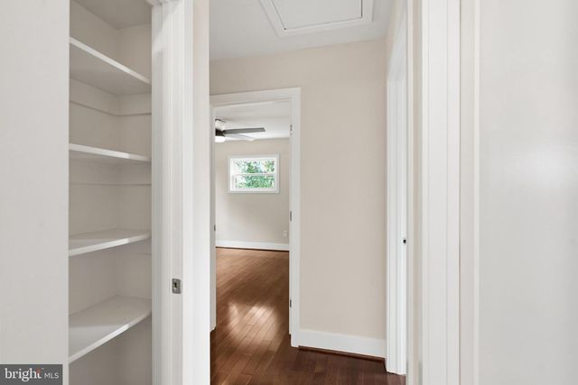 8118 AINSWORTH, Springfield, VA 22152
