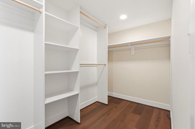 8118 AINSWORTH, Springfield, VA 22152