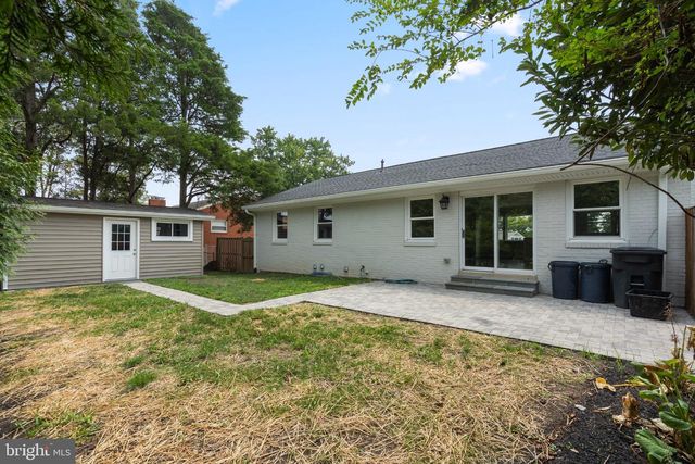 8118 AINSWORTH, Springfield, VA 22152