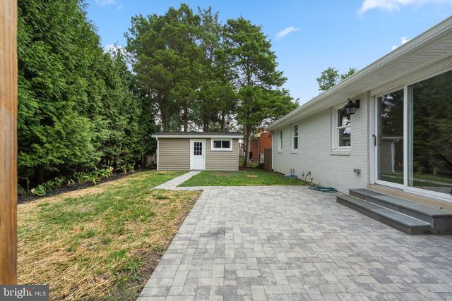 8118 AINSWORTH, Springfield, VA 22152