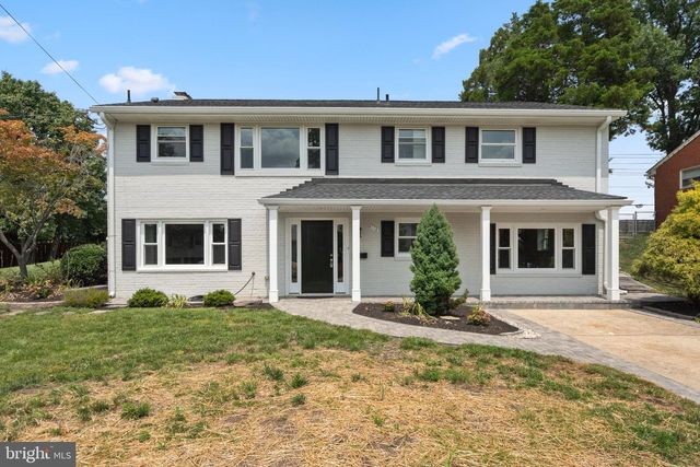 8118 AINSWORTH, Springfield, VA 22152