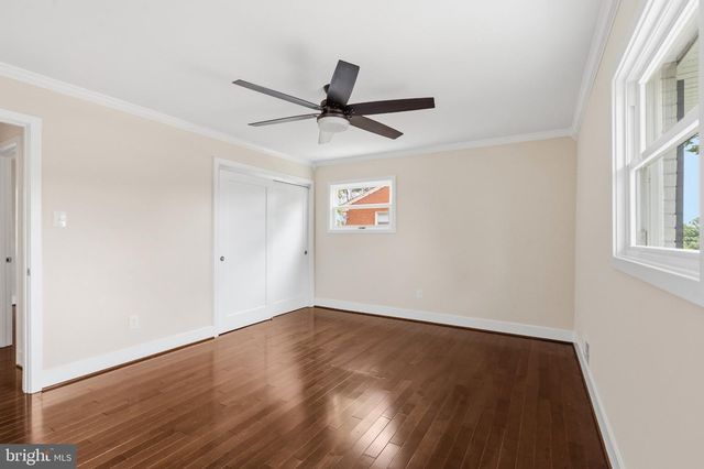 8118 AINSWORTH, Springfield, VA 22152