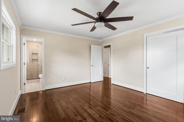 8118 AINSWORTH, Springfield, VA 22152