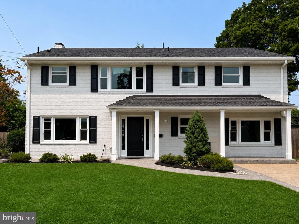8118 AINSWORTH, Springfield, VA 22152