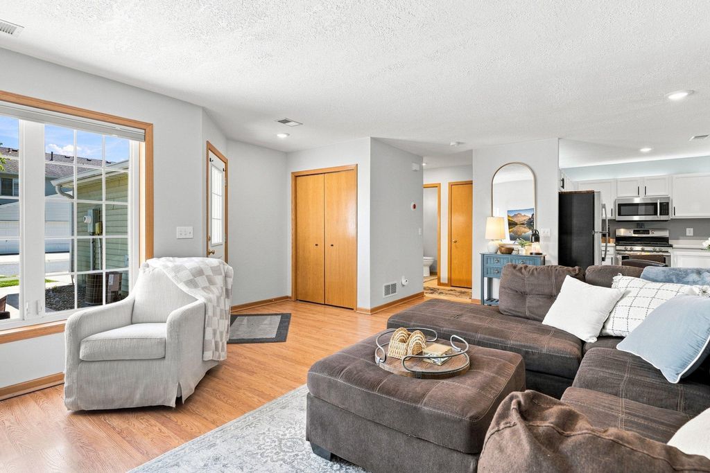1122 Heather Lane, Waconia, MN 55387 — photo 3