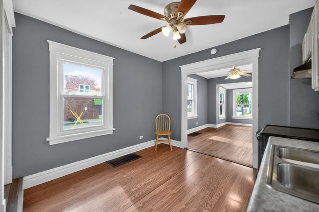 1901-1903 Emerson Street, Evanston, IL 60201