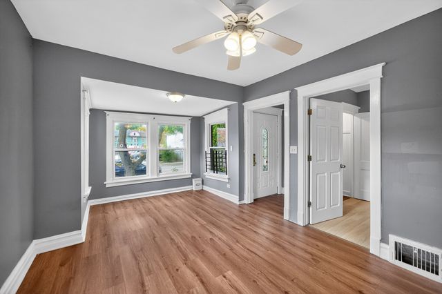 1901-1903 Emerson Street, Evanston, IL 60201