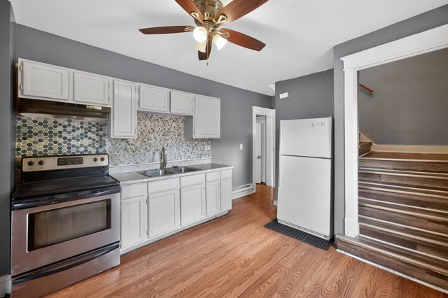 1901-1903 Emerson Street, Evanston, IL 60201
