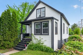 1901-1903 Emerson Street, Evanston, IL 60201