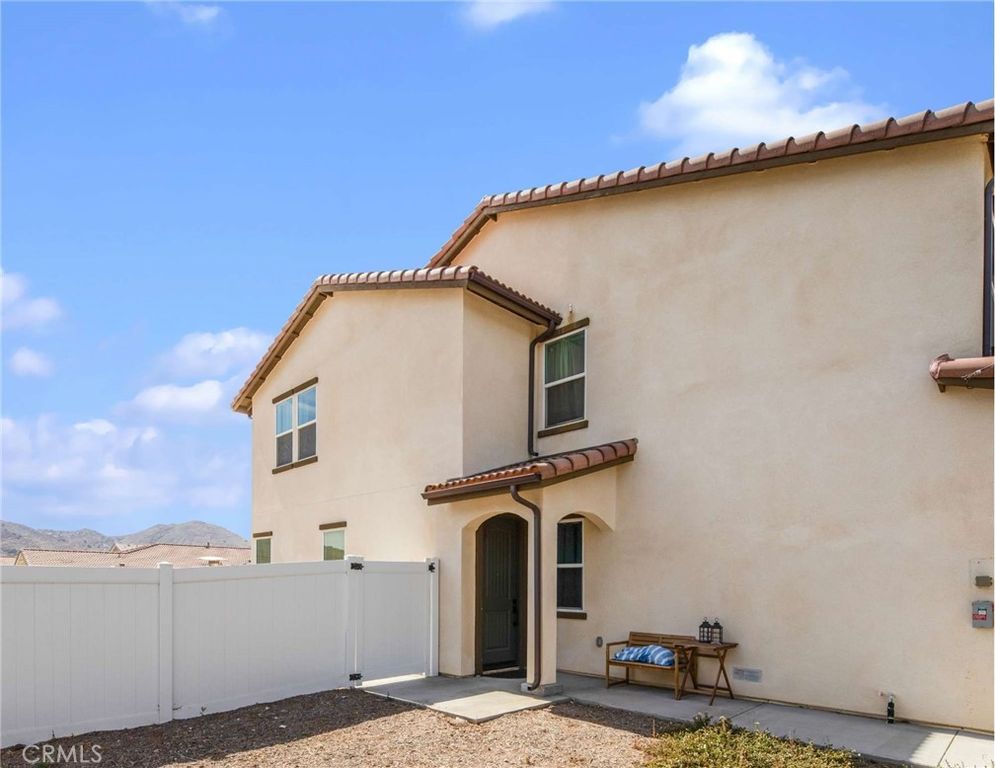 5832 -5834 Persepolis Court, Riverside, CA 92505 — photo 4