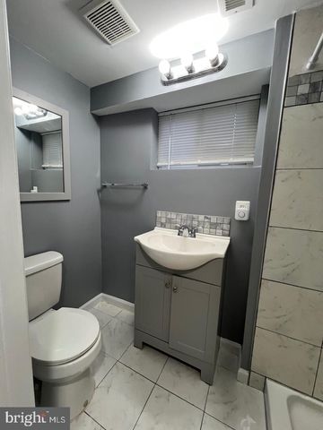 5804 SHOSHONE DR, Oxon Hill, MD 20745