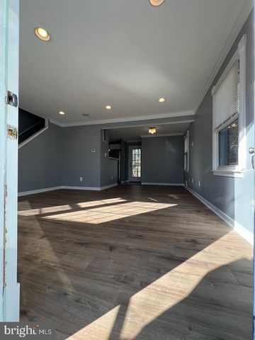 5804 SHOSHONE DR, Oxon Hill, MD 20745