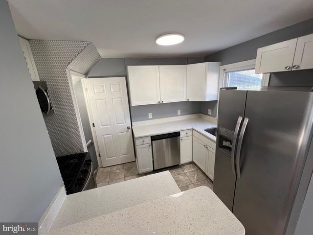 5804 SHOSHONE DR, Oxon Hill, MD 20745